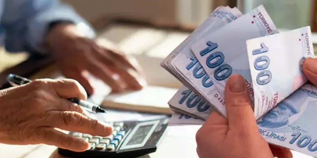Emekli İkramiyesinde Yeni Rakamlar Gündemde: 2026 Bayram İkramiyesi Ne Kadar Olacak?