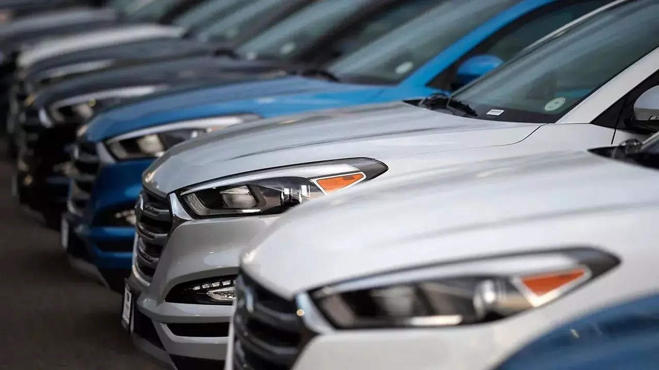 Öğretmenlere Müjde: MEB'den Yurt İçi ve Yurt Dışında Geçerli Araç Kiralama İndirimi