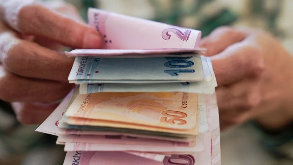Ocak 2025 Memur Zammı Şekilleniyor: 4 Aylık Verilerle Masadaki Rakam Belli Oldu