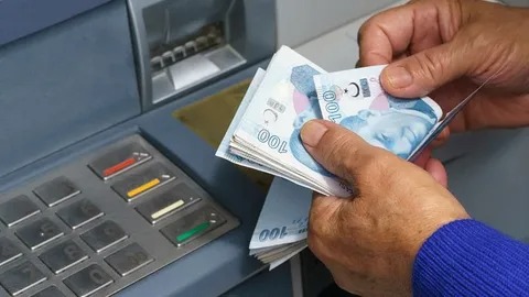 Bankalardan Tarihi ATM Kararı: 2026'da Para Çekme Limitleri Konuma Göre Değişecek