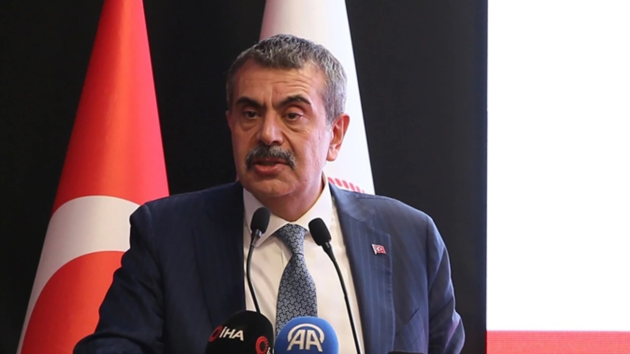 12 Yıllık Zorunlu Eğitim Kısalacak mı? Bakan Tekin'den Merak Edilen Açıklama