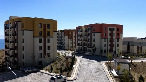 Bakan Kurum'dan TOKİ Müjdesi: 'Türkiye'yi Ev Sahibi Yapacağız!'