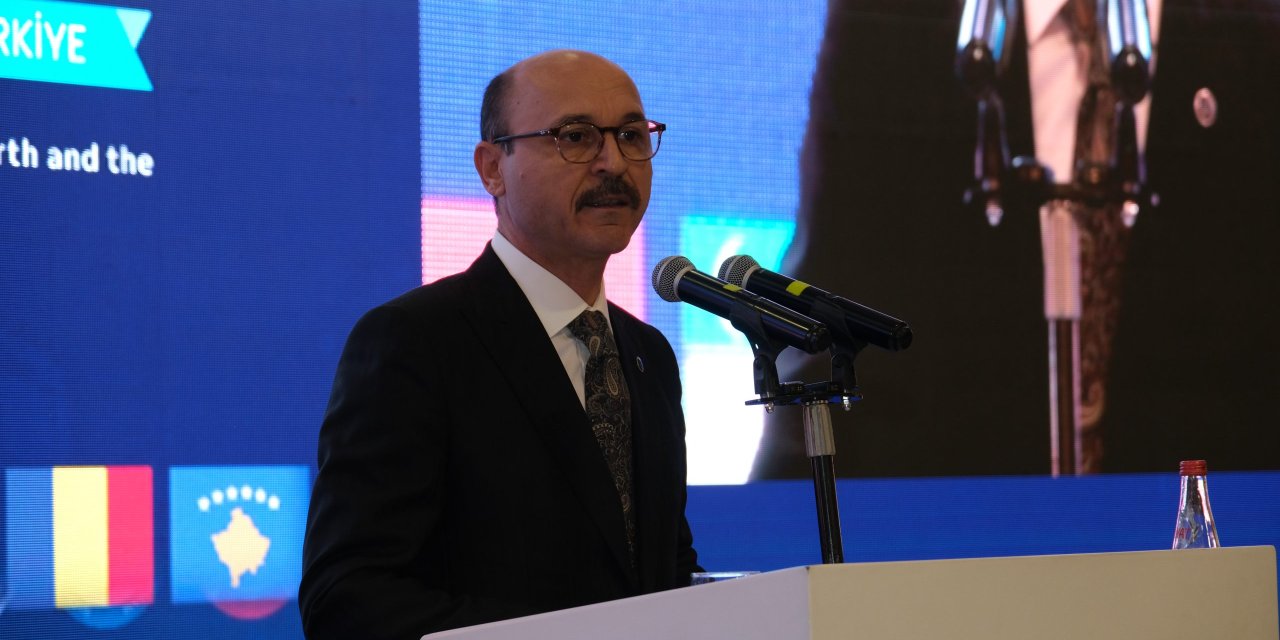 Türk Dünyası Bilim Zirvesi Antalya'da Başladı: Gündem Kuantum ve Oktay Sinanoğlu