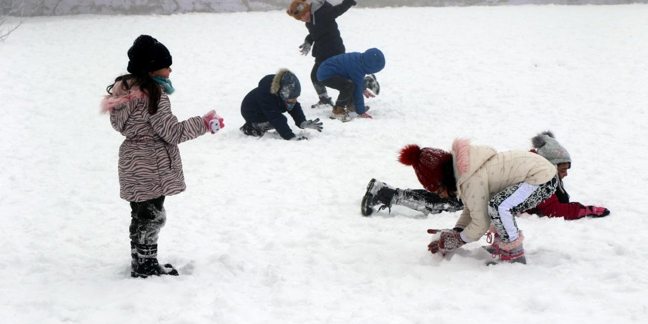 2 Ocak Salı Günü 43 İlde Okullar Tatil Edildi. İşte Liste