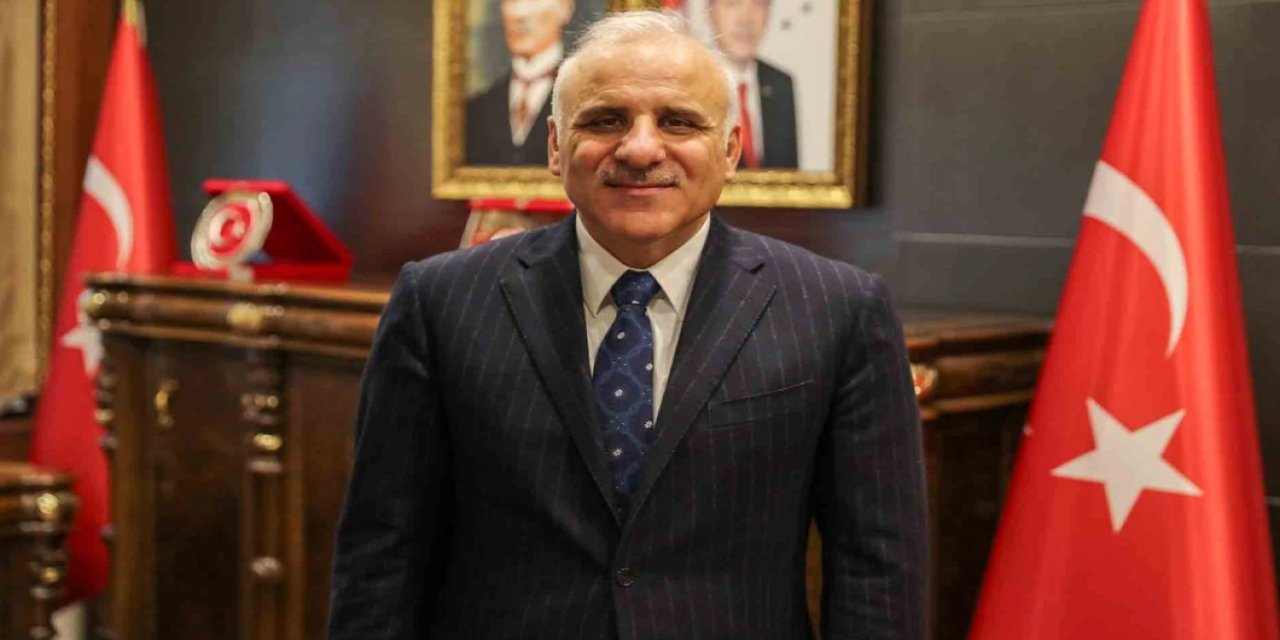 Diyarbakır’da Kar Düğümünü Vali Zorluoğlu Çözdü: Okul Yolları Açıldı!