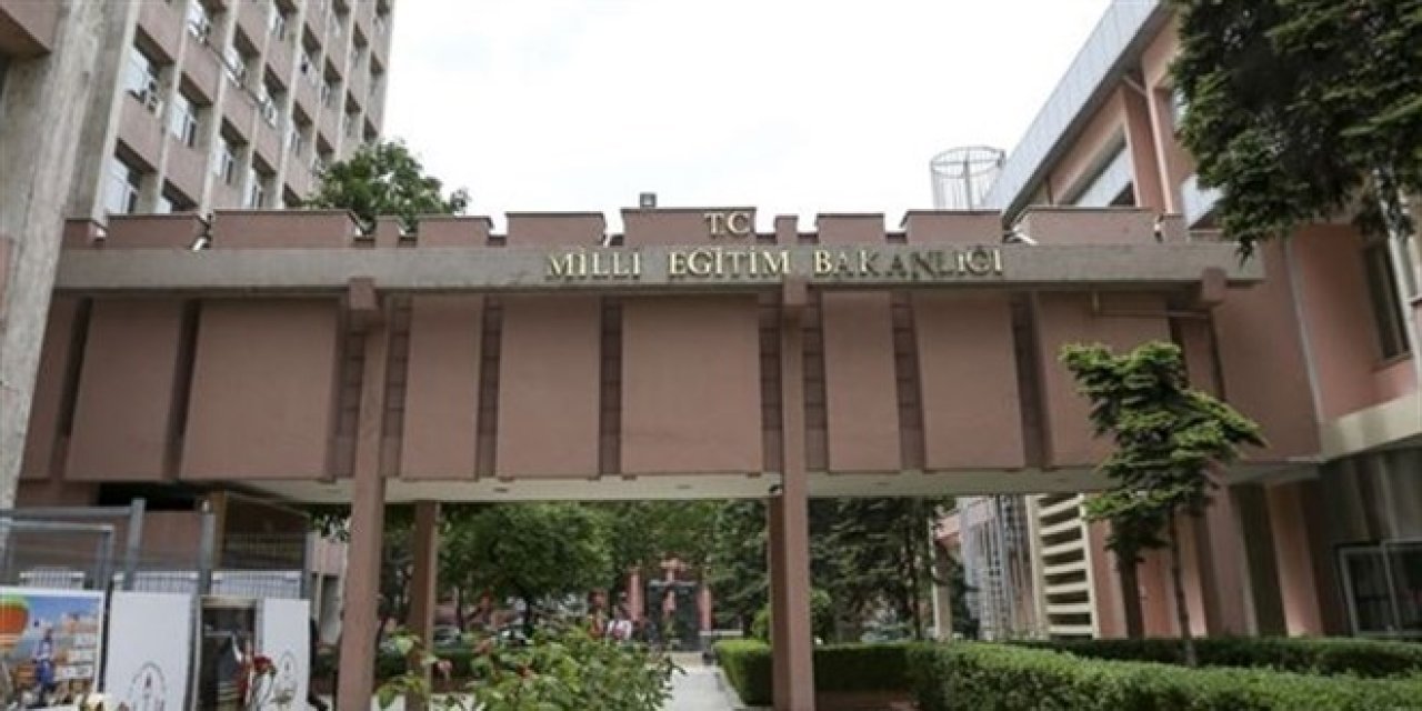 MEB 2025 ödül belgesi (para ödülü) alan öğretmen listesi (22 bin 941 kişi)