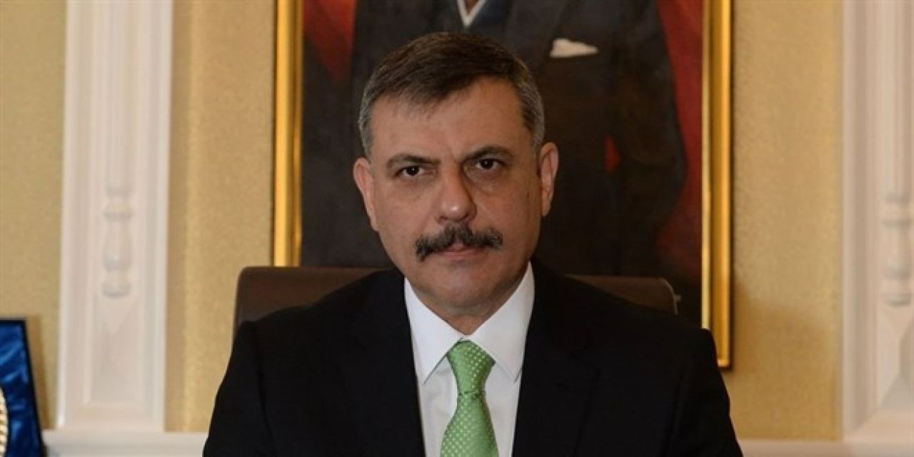 Bürokrat, Akademisyen ve Türkiye Birincisi Hafız: Mustafa Çiftçi’nin Dikkat Çeken Profili