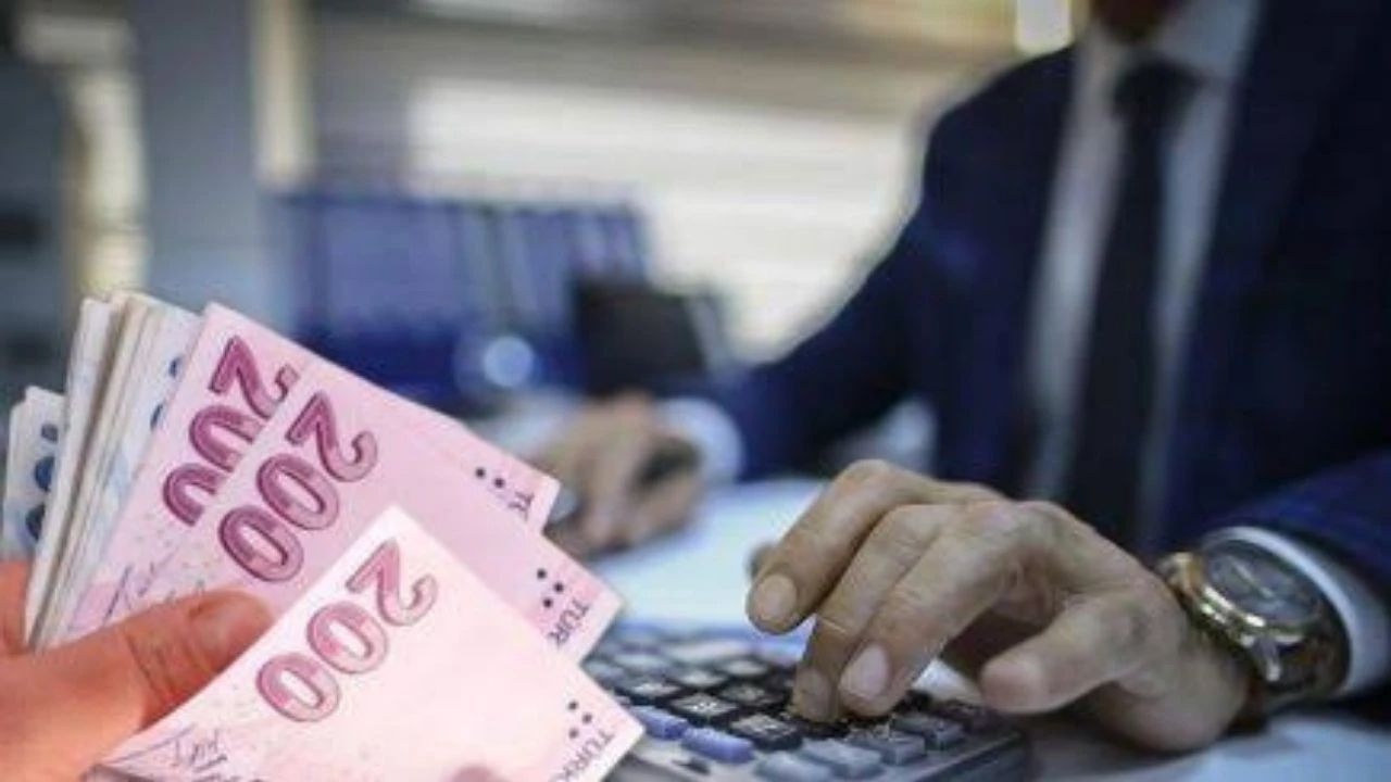 Emekli Promosyonlarında Rekor Yarış: En Yüksek Teklifi Hangi Banka Veriyor?