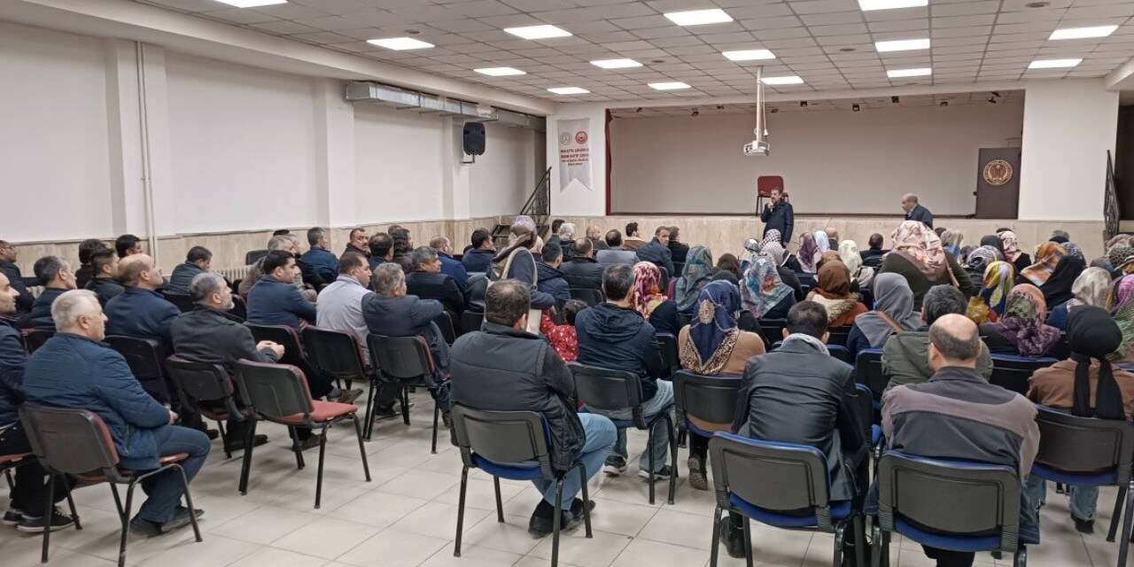 13 Yaşındaki Öğrenci Odasında Hayatını Kaybetti: Sanal Oyun İddiaları Gündemde