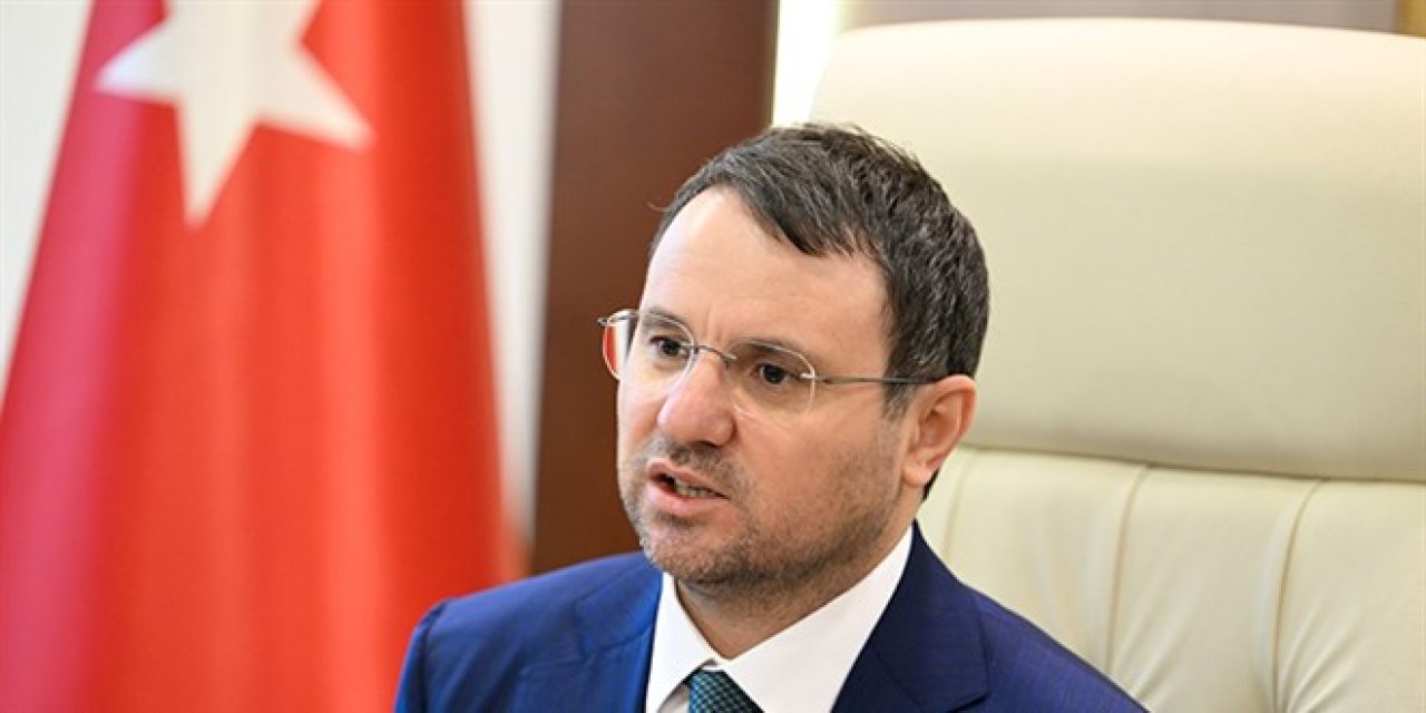 Akın Gürlek: Klavye delikanlılığı yapan açık kimliği ile yapacak