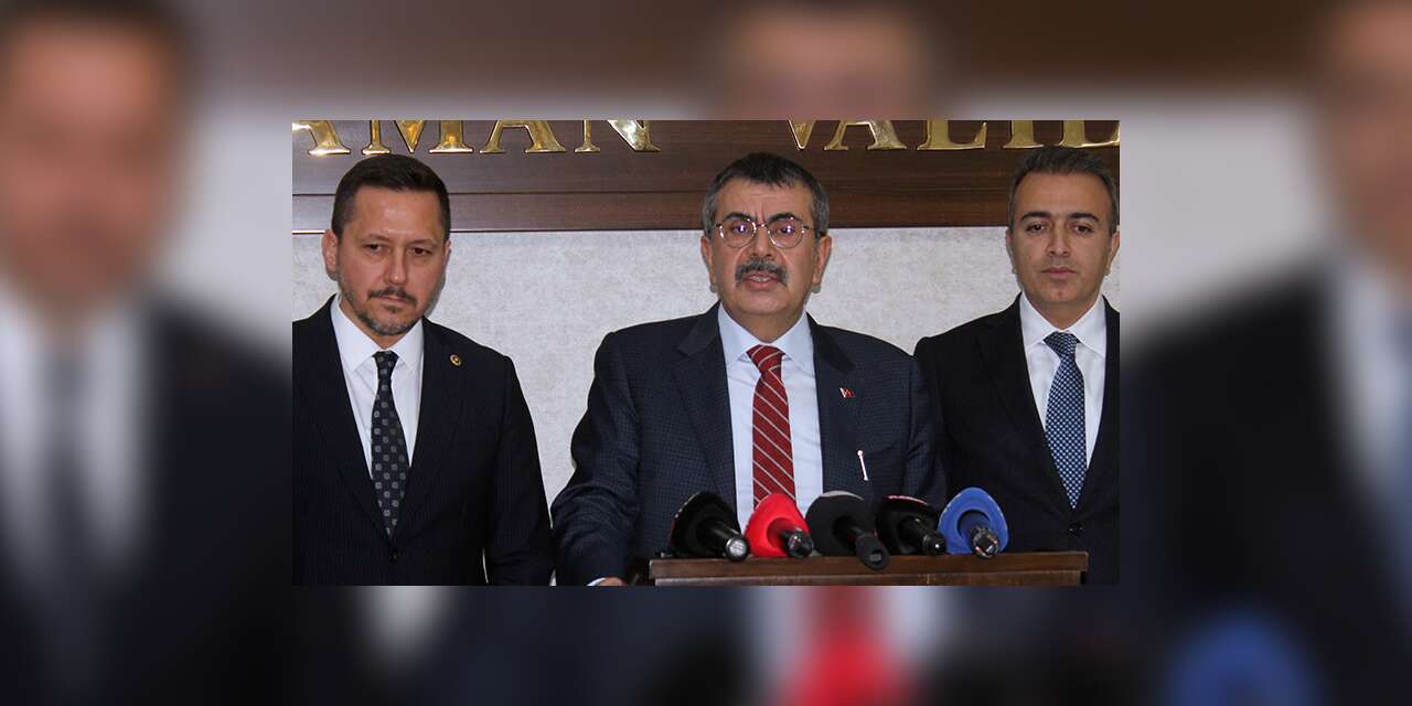 Öğretmenlerin Ara Tatil Seminerleri İçin İki İhtimal Var