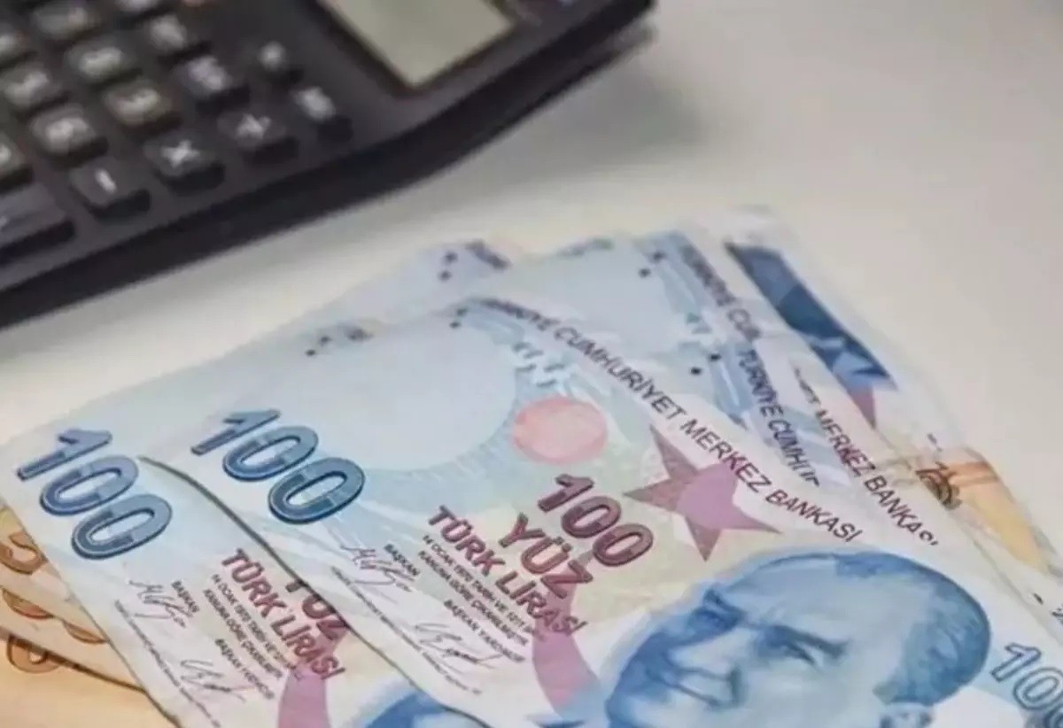 Bağ-Kur'luları bayram ettiren haber! 9000 prim günü detayı o seviyeye düşüyor