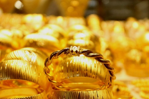 Foto - 'Dolar 9 lira birden düşecek' çıkışı sonrası İslam Memiş'ten gram altın uyarısı: 400 lira birden değişecek