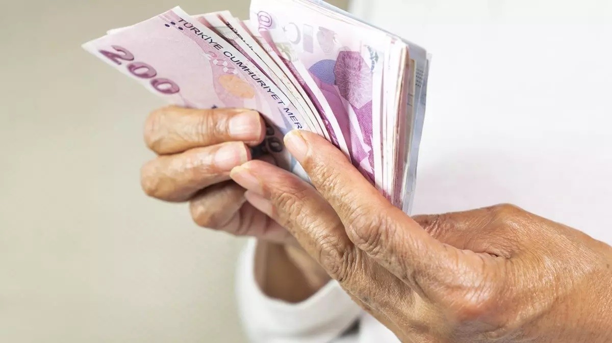 Vakıfbank bu seferde emeklileri düşündü