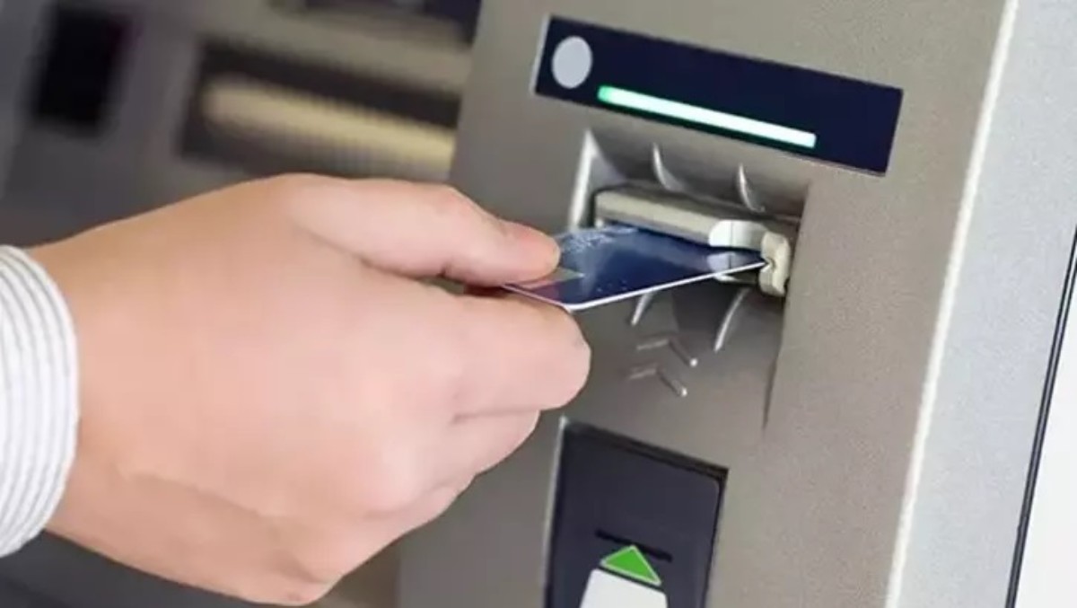 ATM'lerde yeni sistem! Para çekmeye giden şok oldu