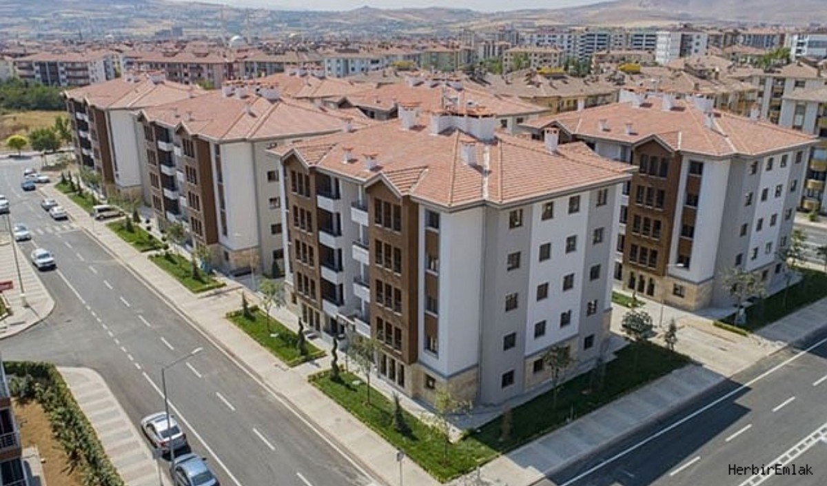 Ankara ve İstanbul'da evi olmayanlara müjde! TOKİ ilçe ilçe konut projesini açıkladı