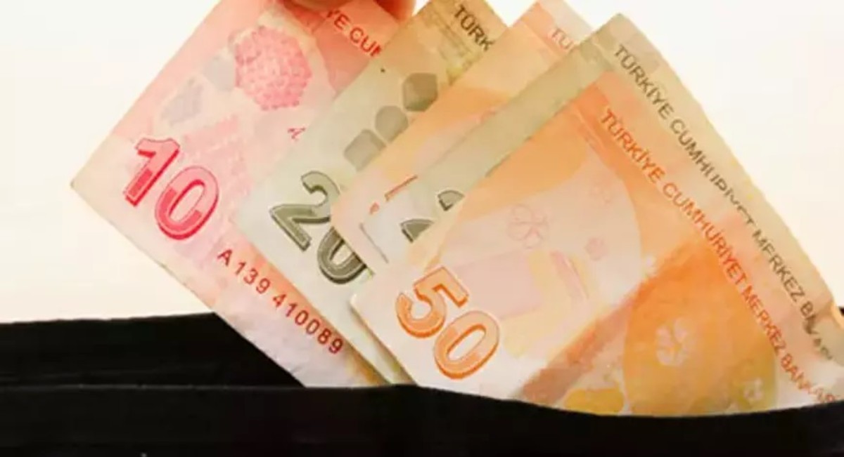 Asgari ücrete zam perdesi aralandı